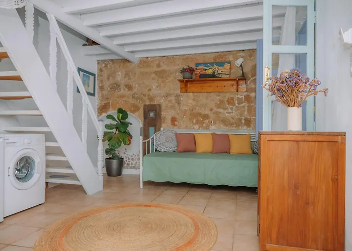 بيت للعطل Mayelia Cozy House In The Medieval Town Rhodes City