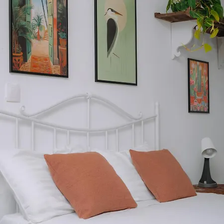 Mayelia Cozy House In The Medieval Town *