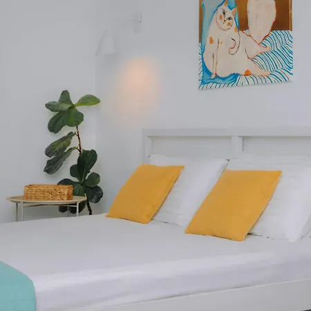 Mayelia Cozy House In The Medieval Town Feriehus